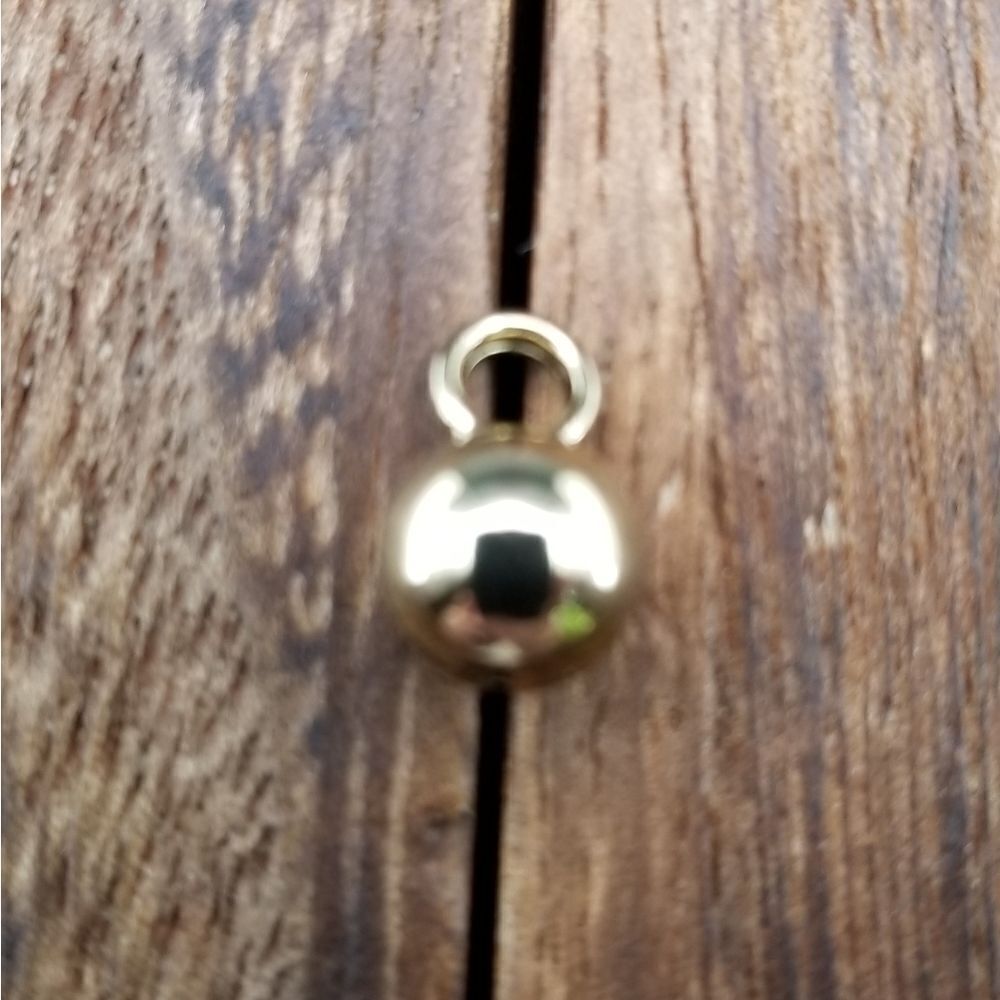 Calvin klein gold tone ball necklace pendant P210